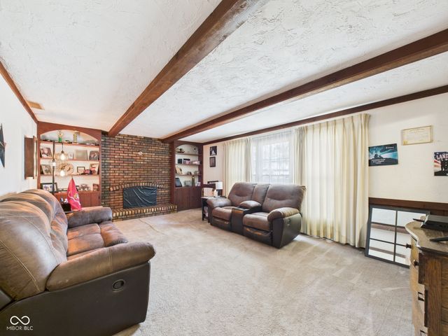 2006 Dena Drive, Anderson, IN 46017