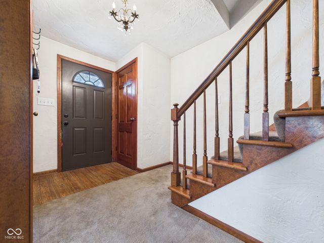 2006 Dena Drive, Anderson, IN 46017