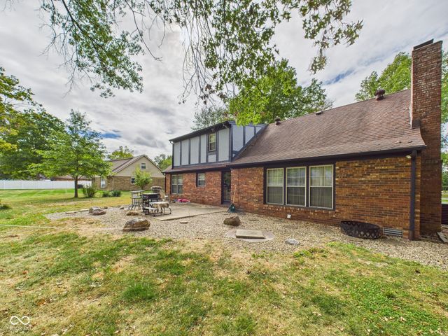 2006 Dena Drive, Anderson, IN 46017