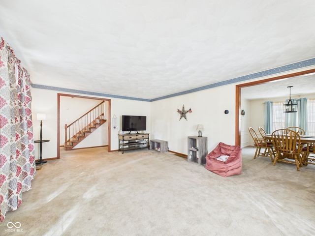 2006 Dena Drive, Anderson, IN 46017