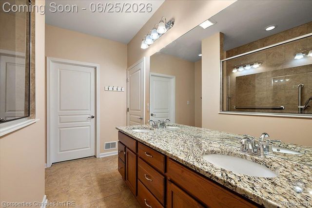 23346 Spring Creek Drive, Macomb Township, MI 48042