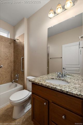 23346 Spring Creek Drive, Macomb Township, MI 48042