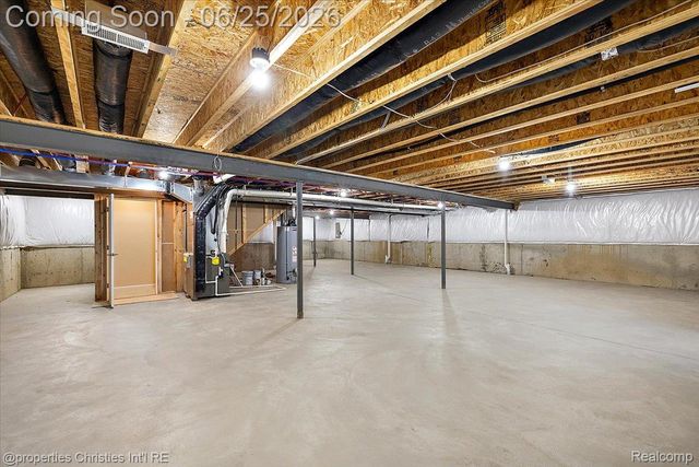 23346 Spring Creek Drive, Macomb Township, MI 48042