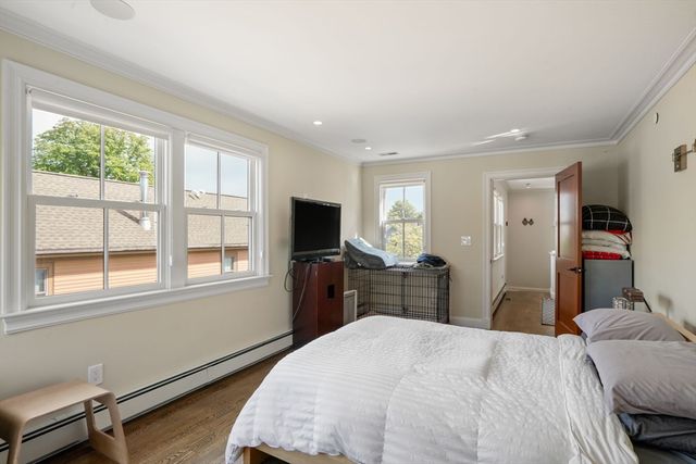 619 Franklin 2, Cambridge, MA 02139