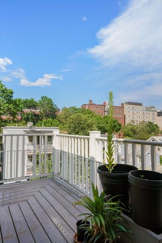 619 Franklin 2, Cambridge, MA 02139