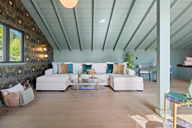 210 Thunderbird Drive, Aptos, CA 95003