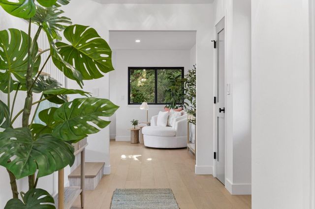 210 Thunderbird Drive, Aptos, CA 95003
