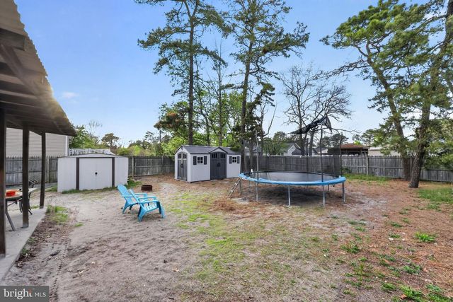 103 CHEROKEE DR, Browns Mills, NJ 08015