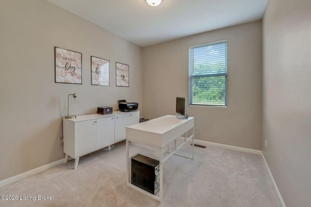 11711 Beacon Ct, Louisville, KY 40299
