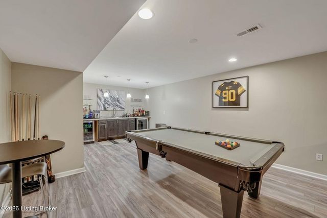 11711 Beacon Ct, Louisville, KY 40299