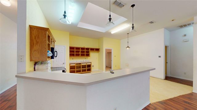 4914 Saddlehorn Drive, Arlington, TX 76017