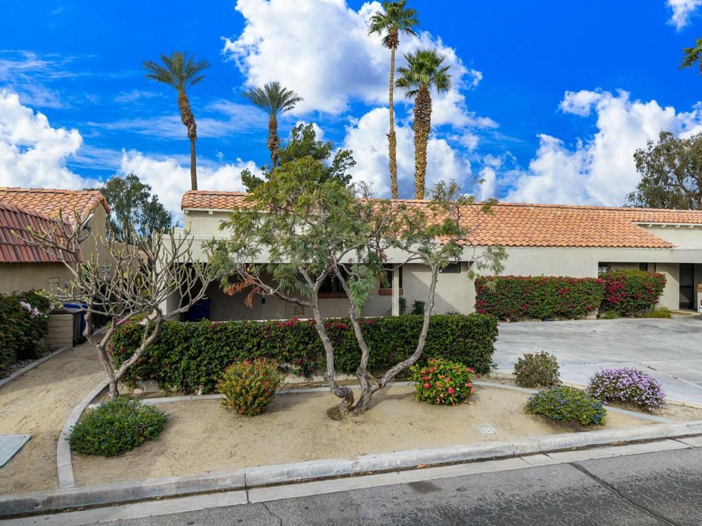 Image 26 of property listing at 40523 Preston Trail, Palm Desert, CA 92211
