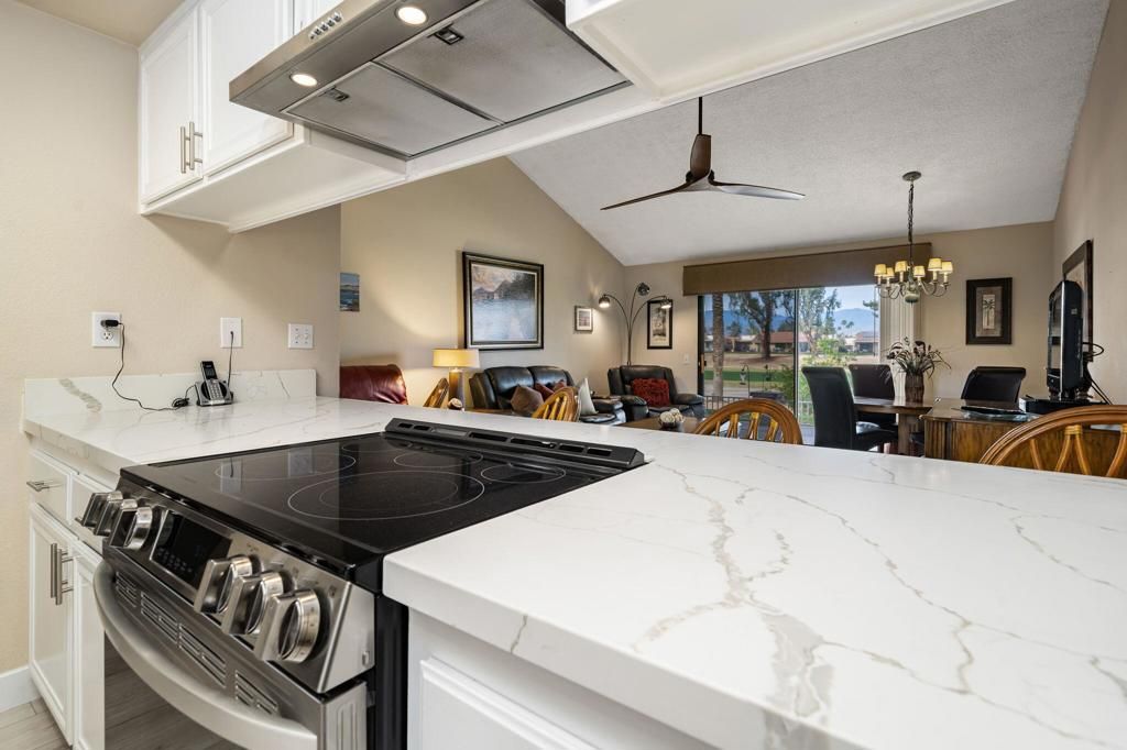 Image 8 of property listing at 40523 Preston Trail, Palm Desert, CA 92211