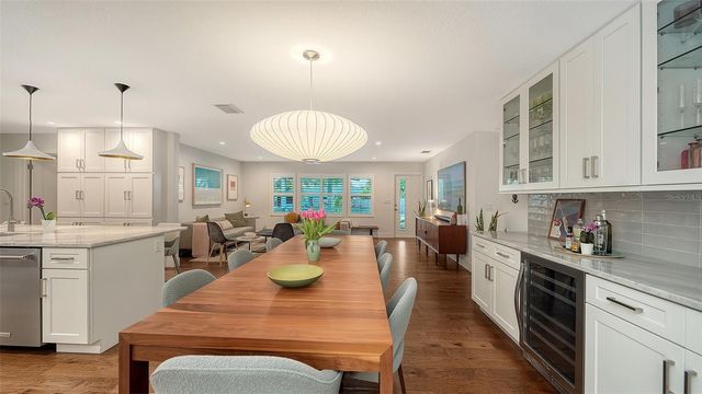 1661 S JEFFERSON AVENUE, Sarasota, FL 34239