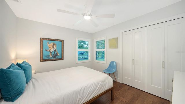 1661 S JEFFERSON AVENUE, Sarasota, FL 34239