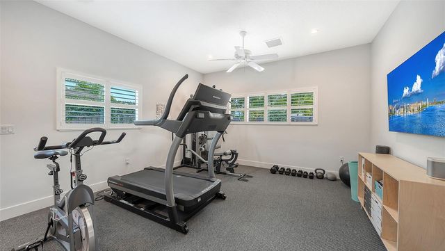 1661 S JEFFERSON AVENUE, Sarasota, FL 34239