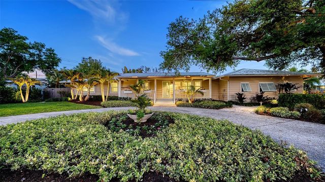 1661 S JEFFERSON AVENUE, Sarasota, FL 34239