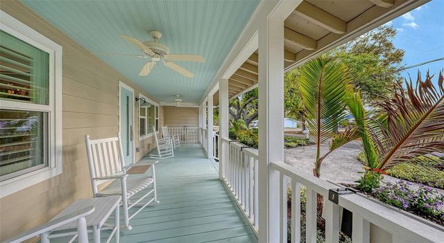 1661 S JEFFERSON AVENUE, Sarasota, FL 34239