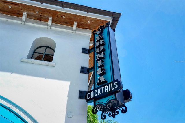 1661 S JEFFERSON AVENUE, Sarasota, FL 34239