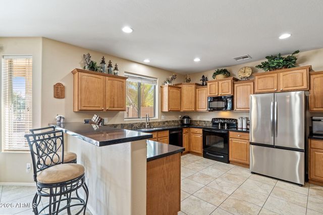 8919 S 40TH Drive, Laveen, AZ 85339