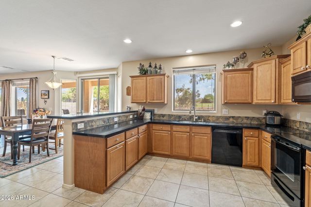 8919 S 40TH Drive, Laveen, AZ 85339