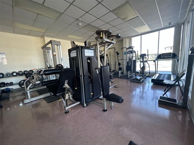 1825 S Ocean Dr 503, Hallandale Beach, FL 33009