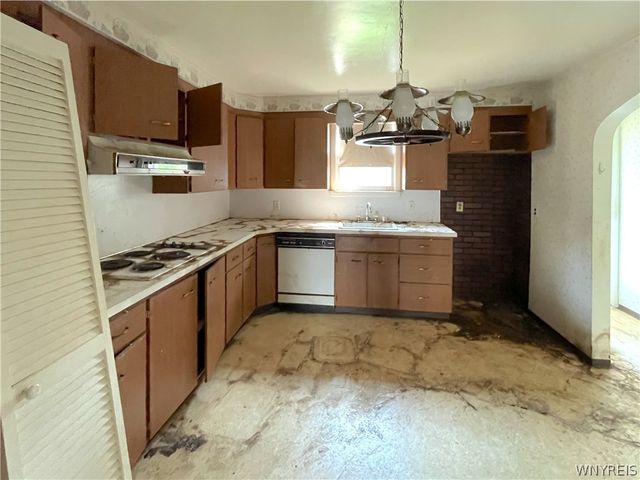 529 17th Street, Niagara Falls, NY 14301