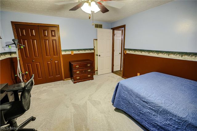 2337 Reno Drive, Louisville, OH 44641