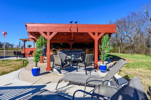1460 N US HWY 287, Palestine, TX 75803