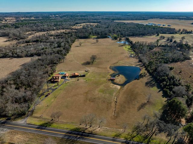 1460 N US HWY 287, Palestine, TX 75803