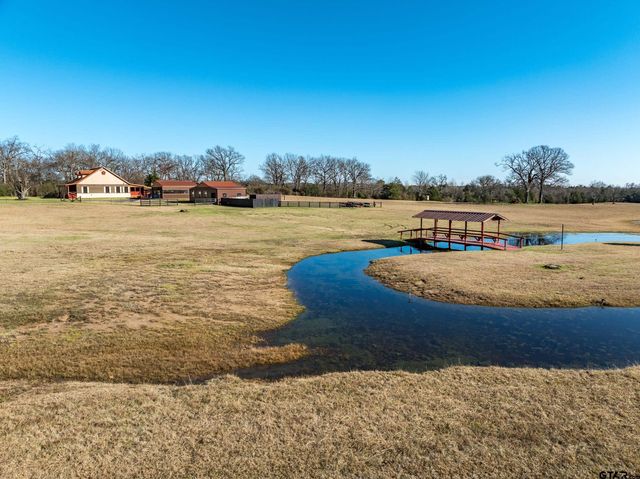 1460 N US HWY 287, Palestine, TX 75803