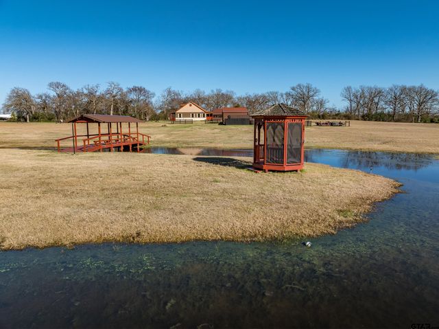 1460 N US HWY 287, Palestine, TX 75803