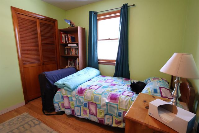 25 Marshall Avenue, Hartford, VT 05001