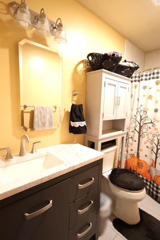 25 Marshall Avenue, Hartford, VT 05001