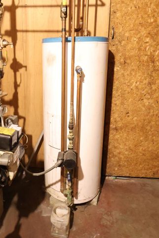 25 Marshall Avenue, Hartford, VT 05001