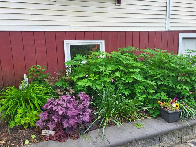 25 Marshall Avenue, Hartford, VT 05001