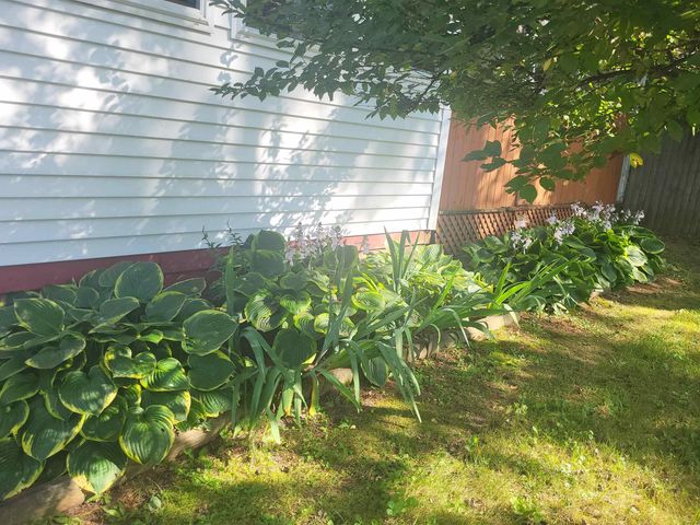 25 Marshall Avenue, Hartford, VT 05001