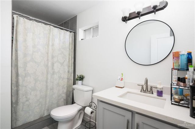 32516 El Preseno E Road, San Benito, TX 78586