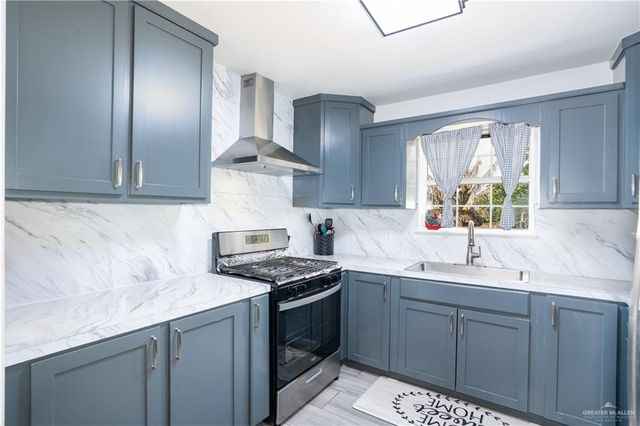 32516 El Preseno E Road, San Benito, TX 78586