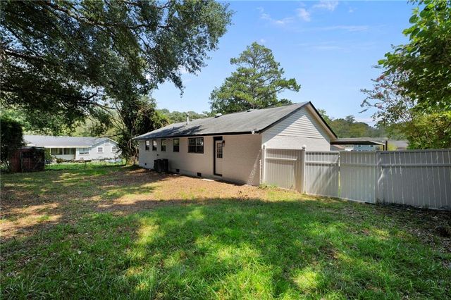 6787 Dnae Ct, Riverdale, GA 30274