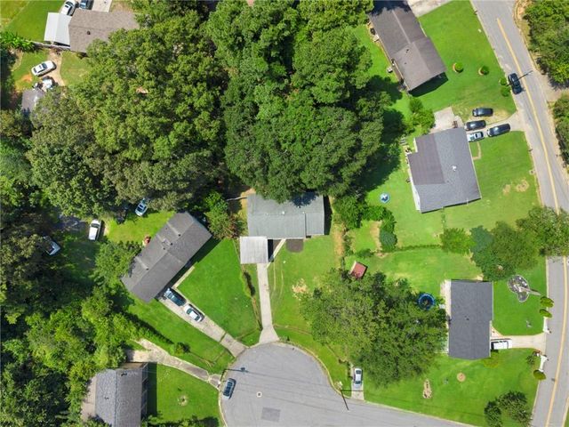 6787 Dnae Ct, Riverdale, GA 30274