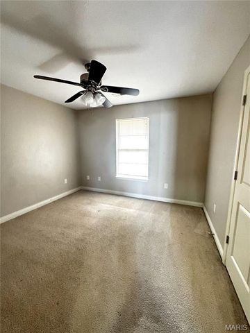 134 Kale Court, St Robert, MO 65584