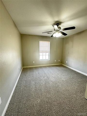 134 Kale Court, St Robert, MO 65584