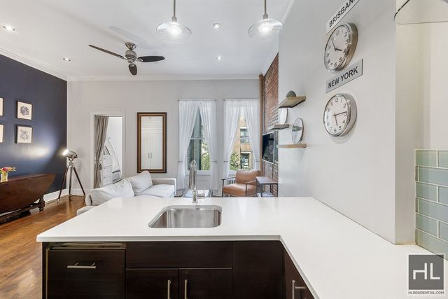 23 W 88th St Apt 2R, New York City, NY 10024