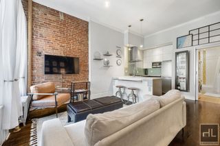 23 W 88th St Apt 2R, New York City, NY 10024