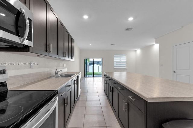 25134 SW 108th Court, Homestead, FL 33032