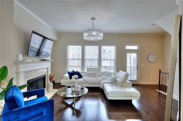 1306 Harris Way, Atlanta, GA 30319