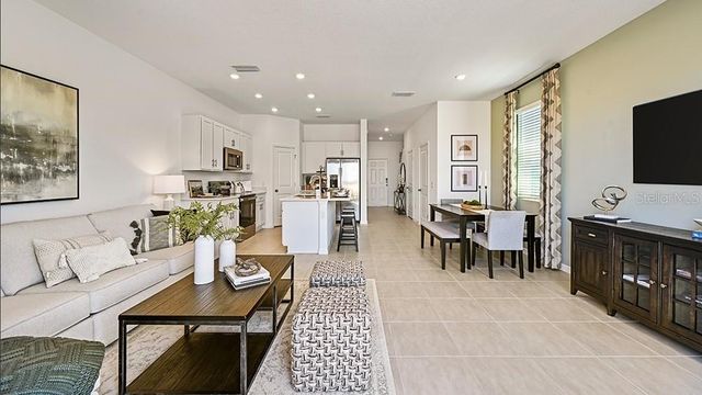 7643 WATERSCAPE DRIVE, Groveland, FL 34736