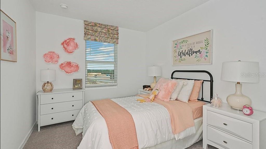 Image 19 of property listing at 7643 WATERSCAPE DRIVE, Groveland, FL 34736