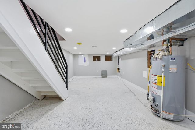 619 DURFOR ST, Philadelphia, PA 19148